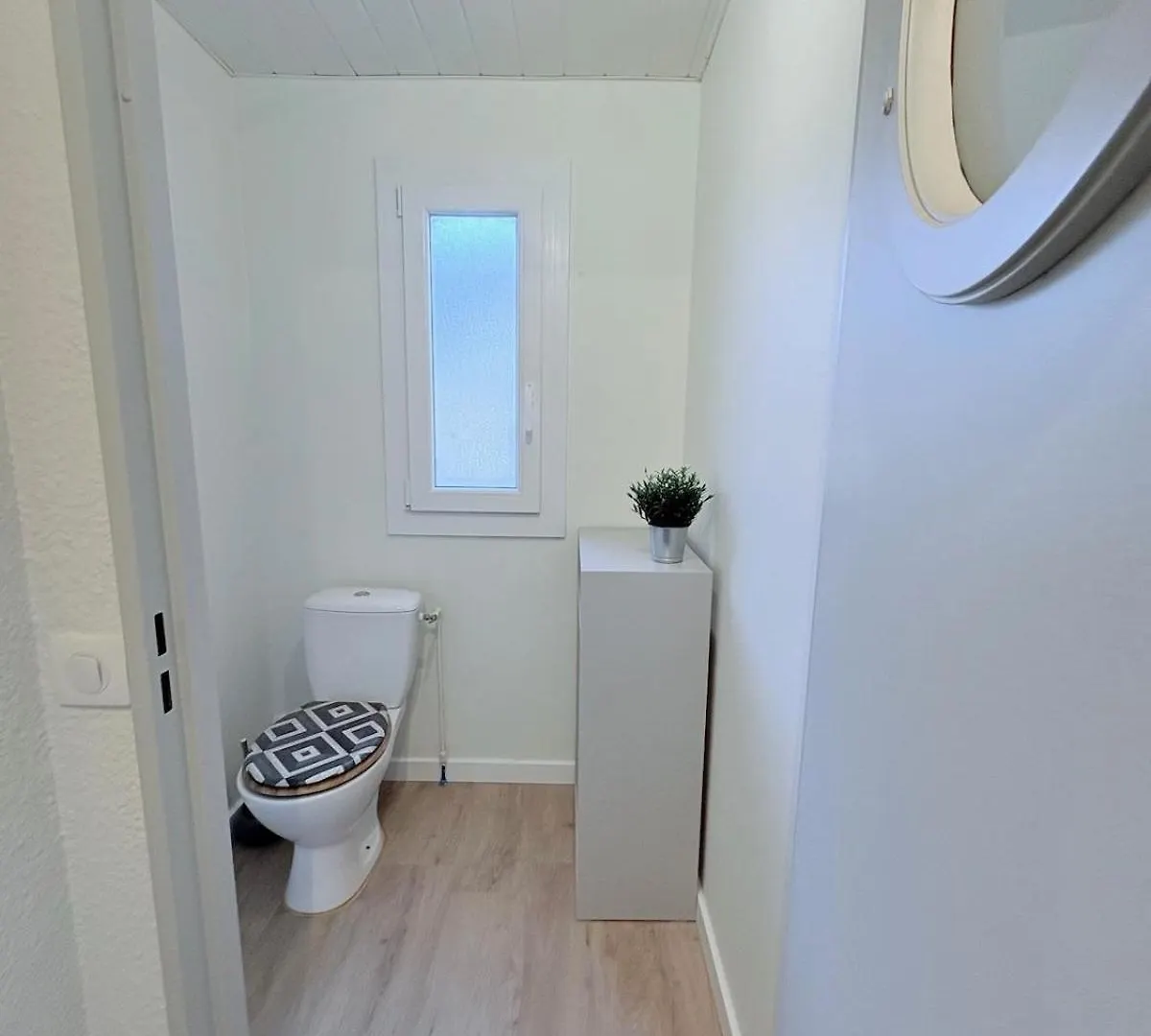 2-Room Pool, Beach And Harbor Le Pradet 0*,