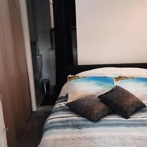 Appartement Et Soleil, Le Pradet