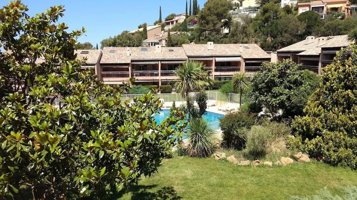 2-Room Pool, Beach And Harbor Le Pradet